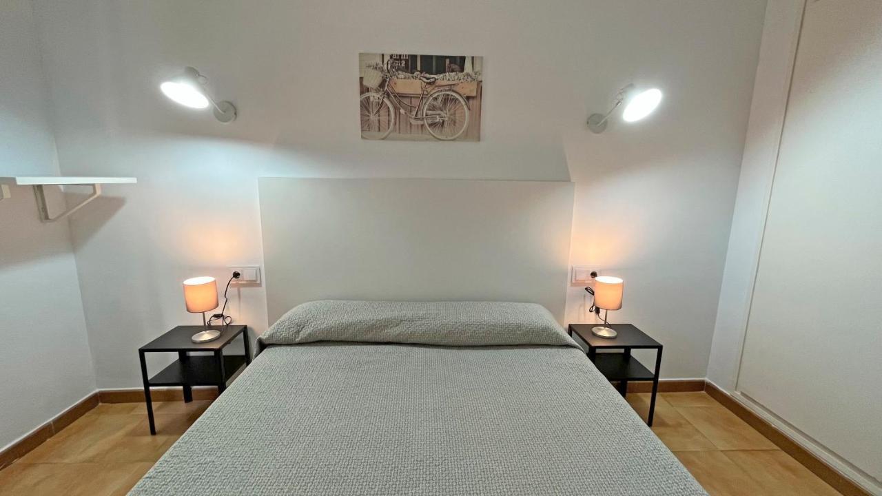 Hostal La Premsa Аренис де Мар Екстериор снимка
