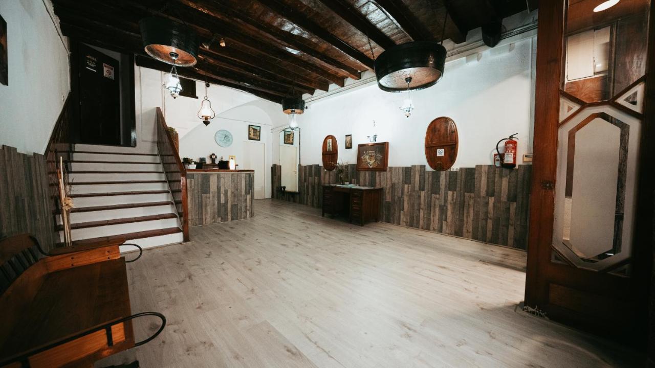 Hostal La Premsa Аренис де Мар Екстериор снимка