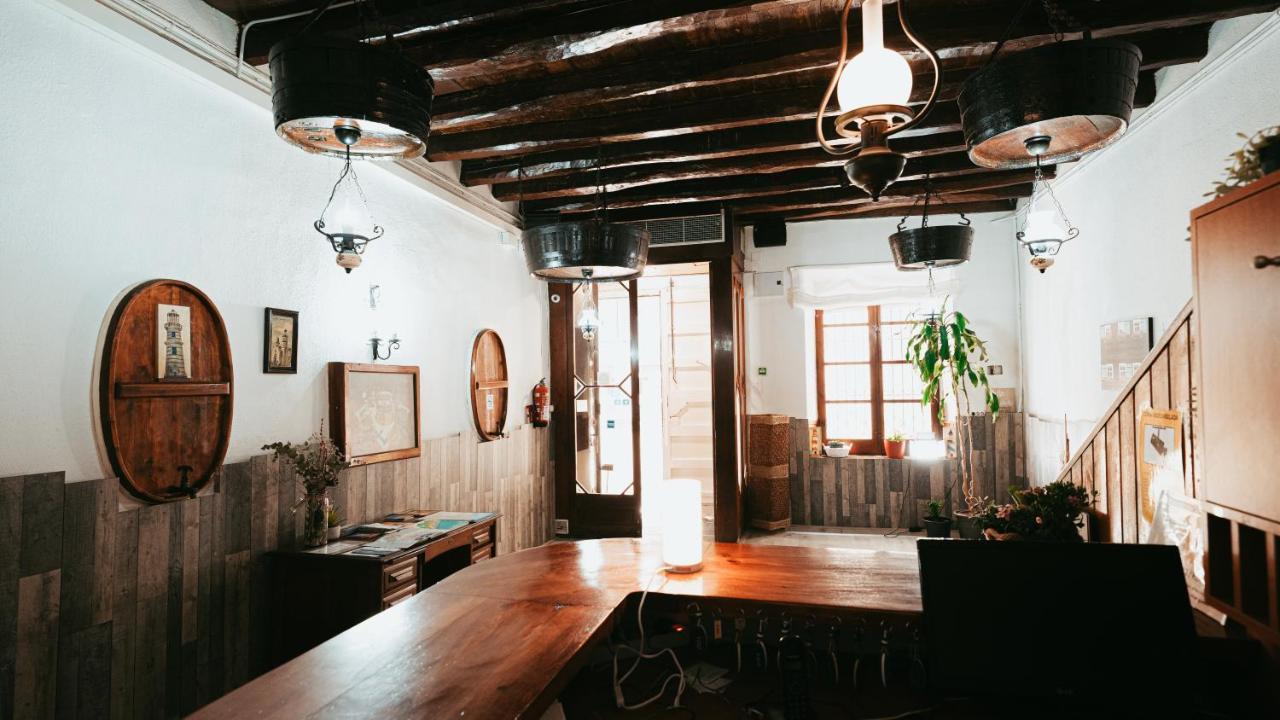 Hostal La Premsa Аренис де Мар Екстериор снимка