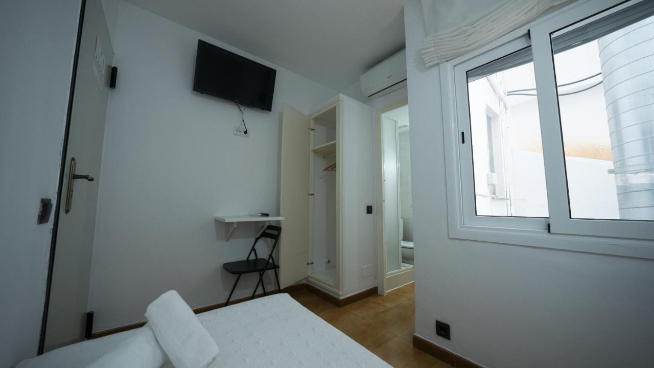 Hostal La Premsa Аренис де Мар Екстериор снимка