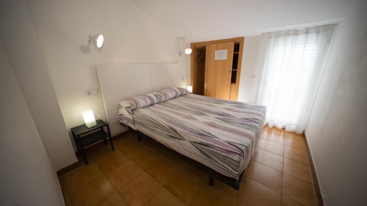 Hostal La Premsa Аренис де Мар Екстериор снимка