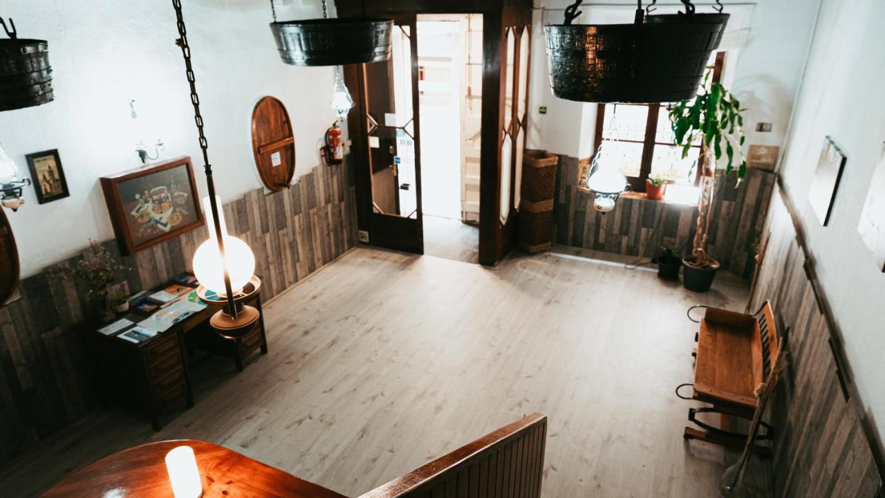 Hostal La Premsa Аренис де Мар Екстериор снимка
